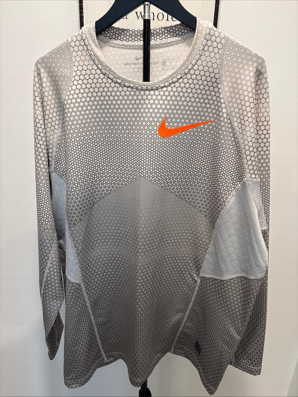 Nike Pro Hyperwarm Hexodome Compression Shirt Men’s 2XL Gray Orange Honeycomb